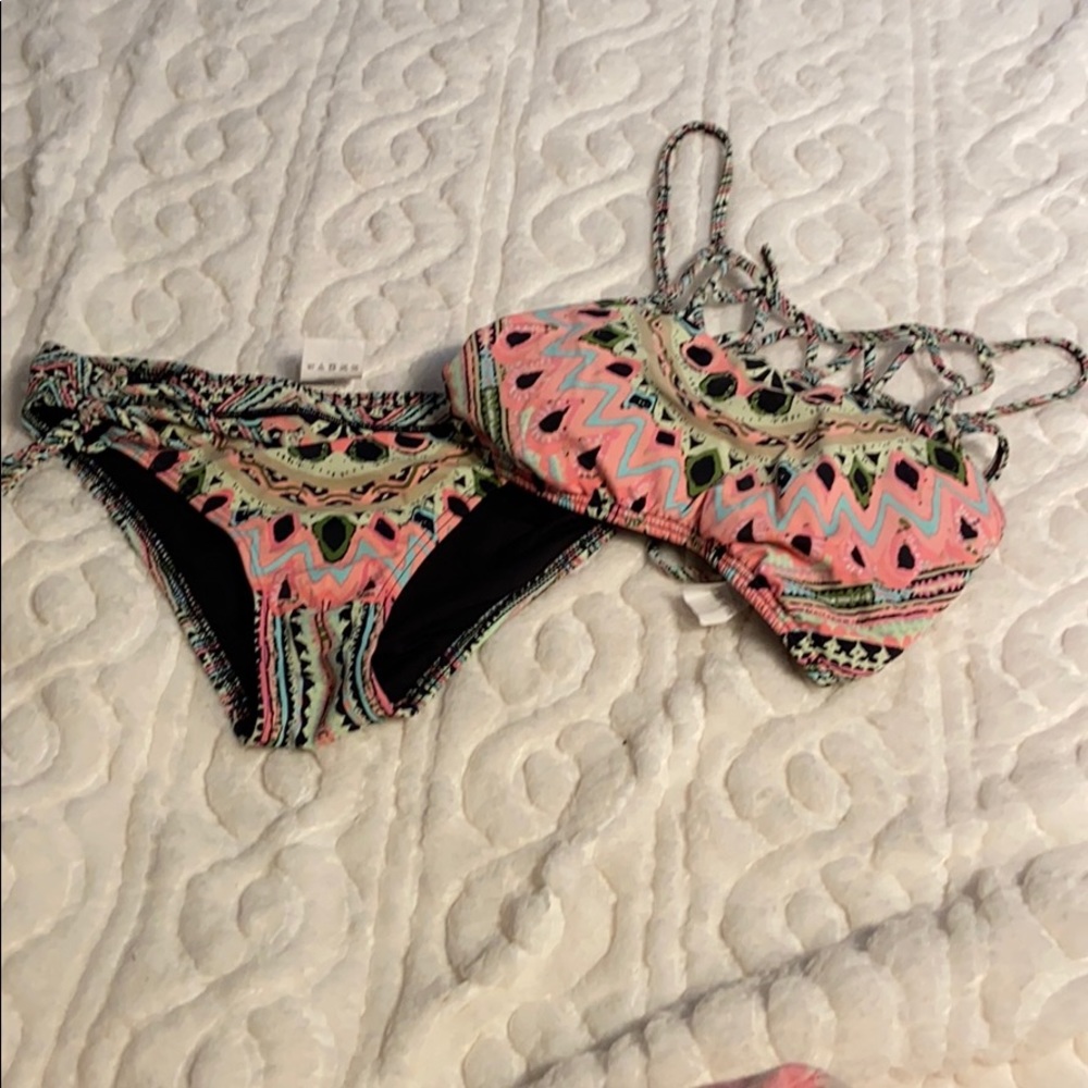 Hobie bikini- size large